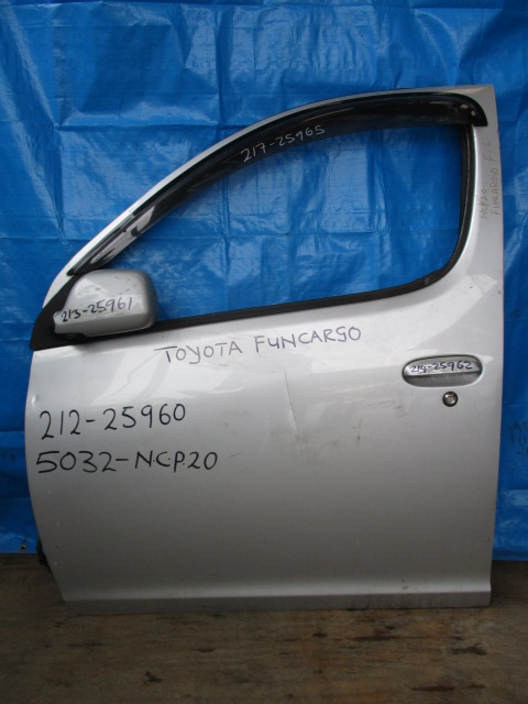 Used Toyota Funcargo OUTER DOOR HANDEL FRONT LEFT